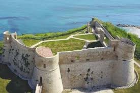 Castello Aragonese